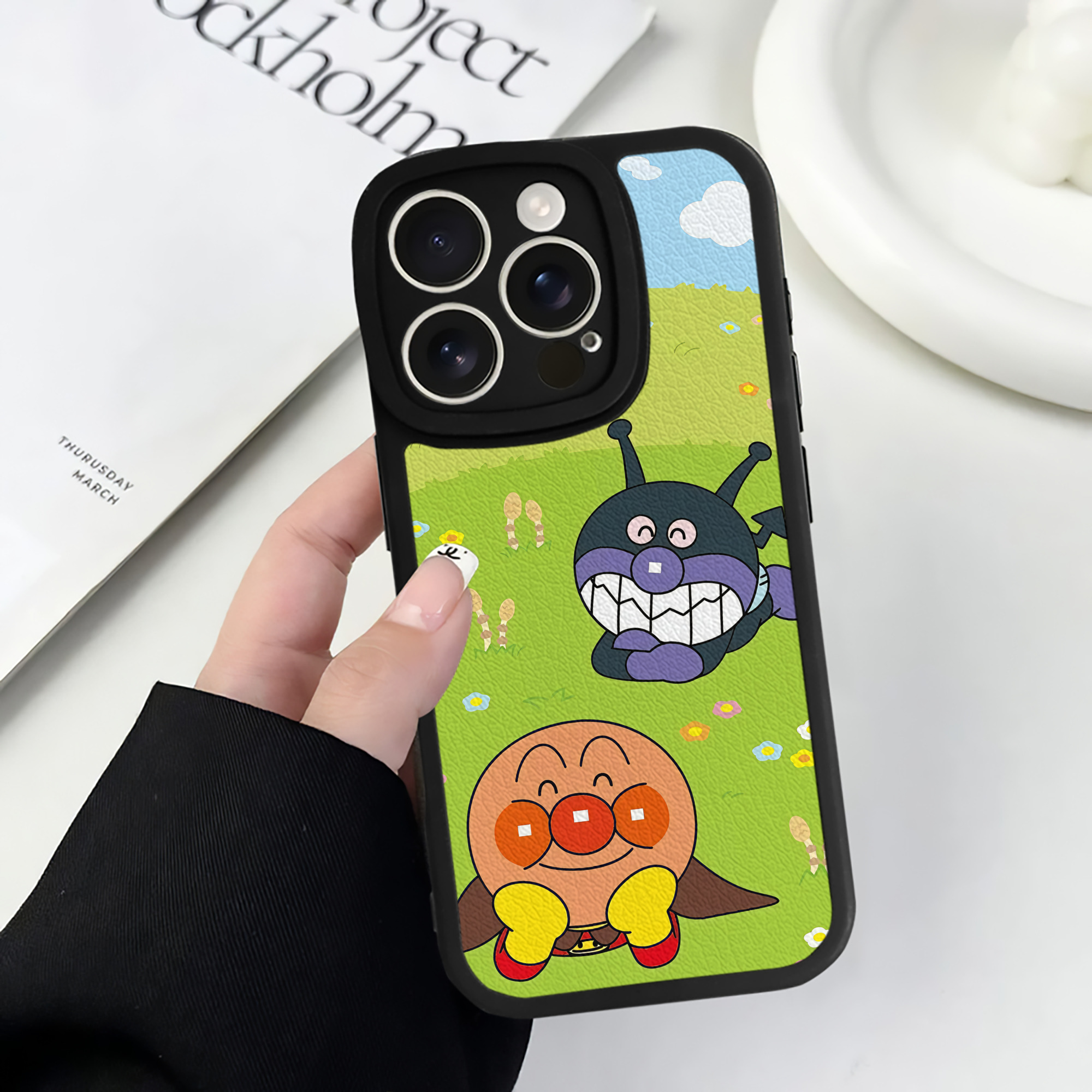 （画像用） アンパンマン Anpanman 【iPhone 16シリーズ対応】シリコンスマホケース（レザー調） 材質：シリコン